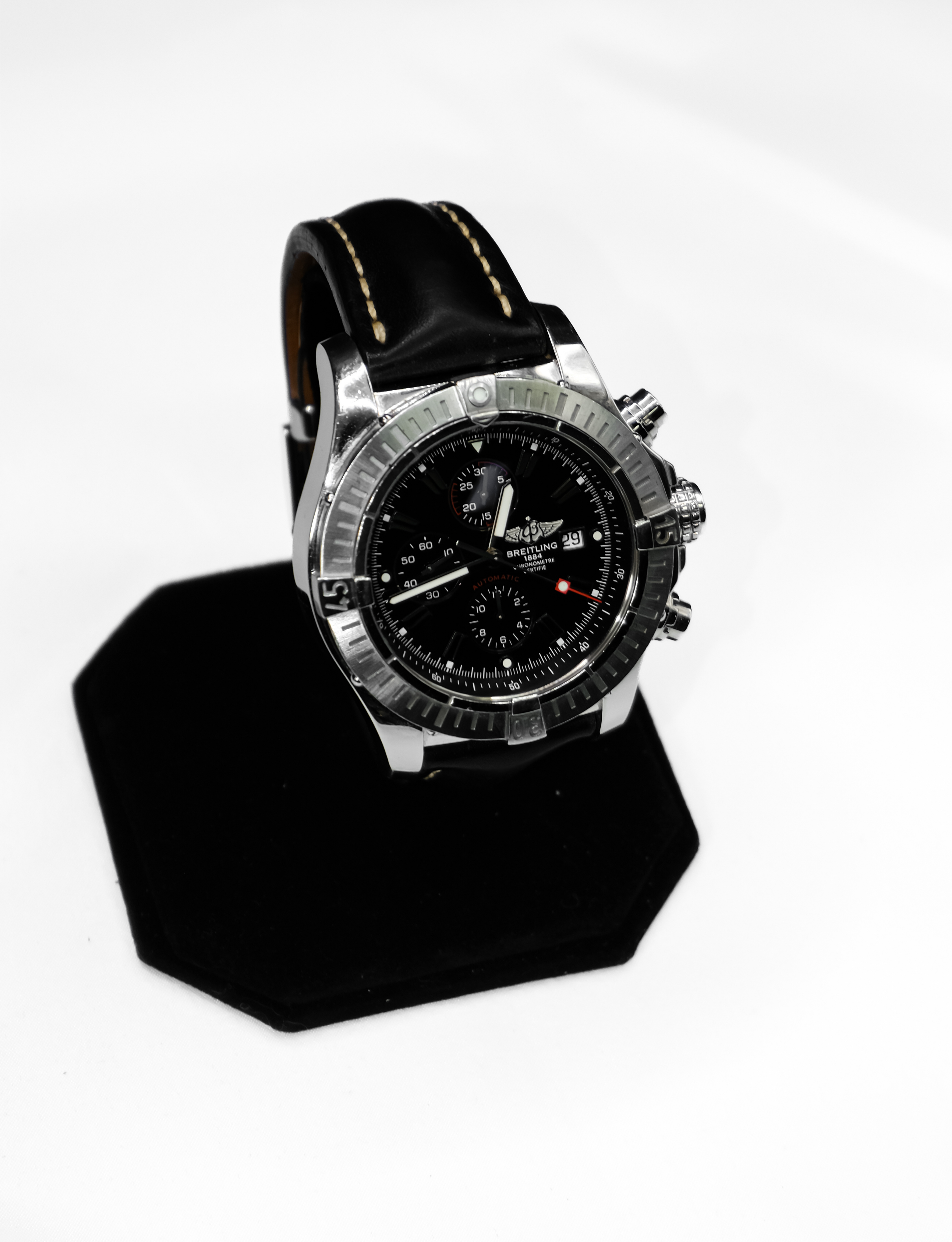 Breitling Avenger Skyland Chronograph  Ref A13370 | 2011 | Automatic Chronograph | Full Set